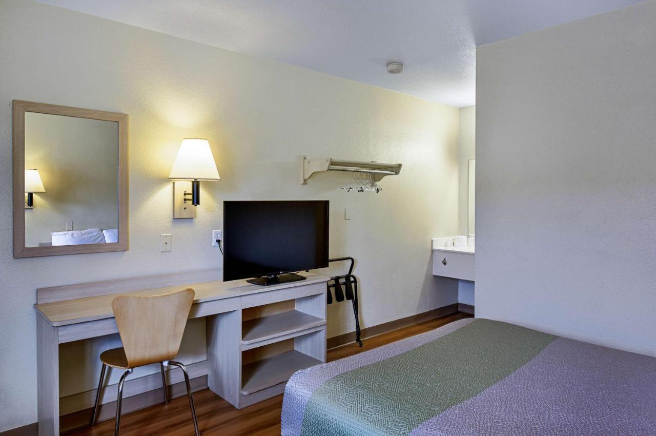 Motel 6-South Lake Tahoe, Ca Екстер'єр фото